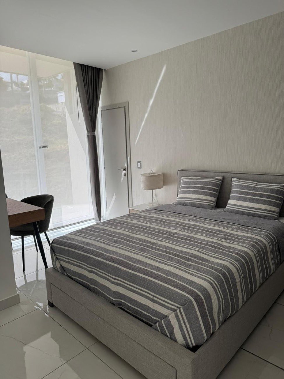 Recámara principal de un apartamento